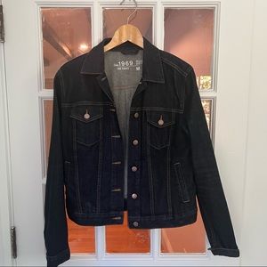 Gap Jean Jacket size Medium